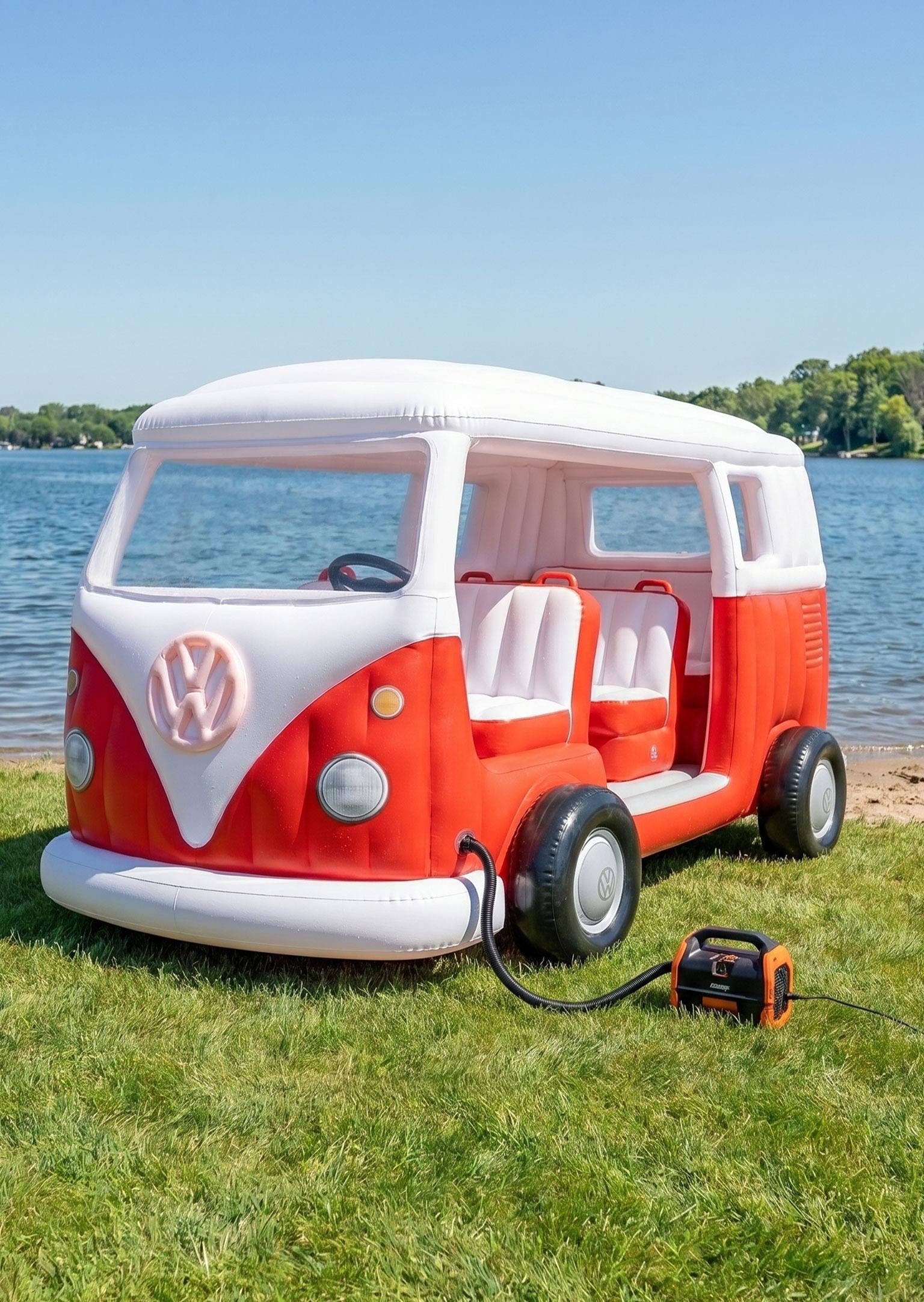 🚌 Summer's Hottest Inflatable Bus Float! 🌊