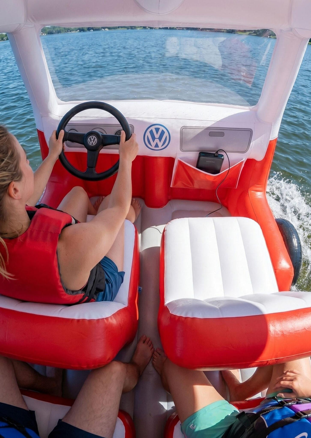 🚌 Summer's Hottest Inflatable Bus Float! 🌊